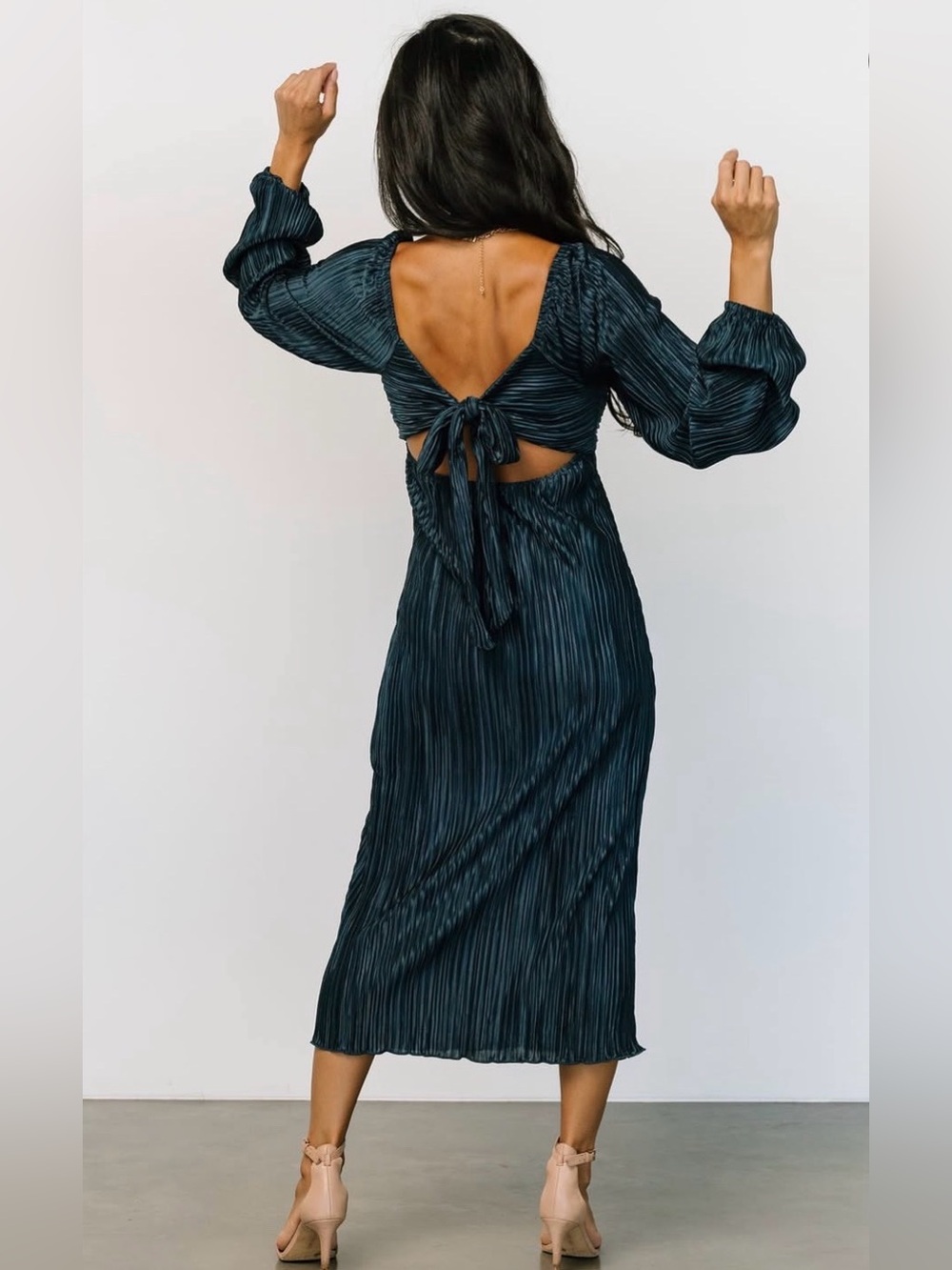 NWT Baltic Born Amani Plated Midi Dress in Peacock Blue size Large retails $79 - Picture 2 of 10